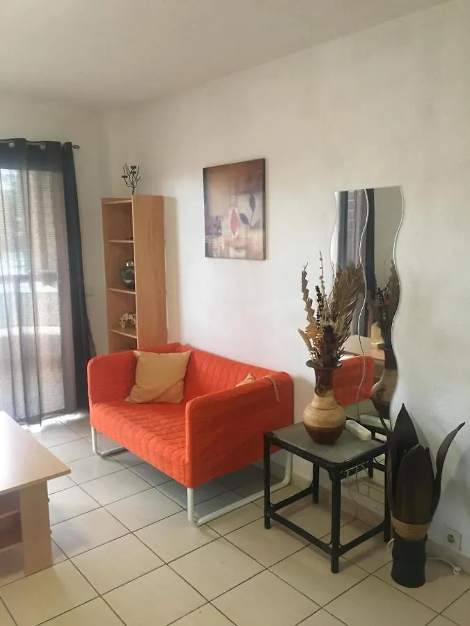 2 Bedroom Apartment Jardines Canarios Los Cristianos Tenerife Arona  0*, Arona (Tenerife)